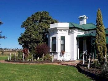 Lochinvar House 3*