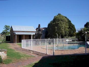 Lochinvar House 3*