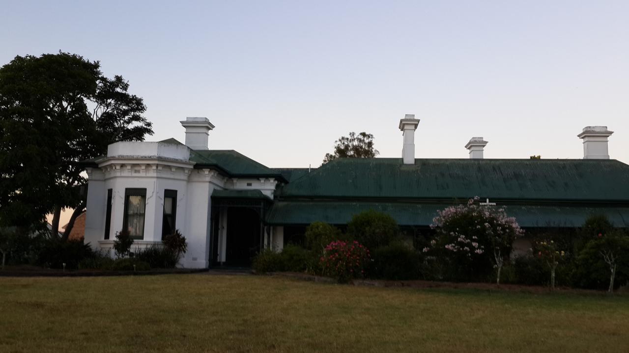 Lochinvar House Bed & Breakfast